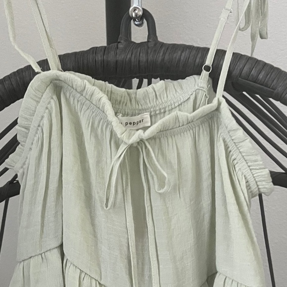 BLU PEPPER Ruffle Tiered Green Top NWT - Picture 6 of 6